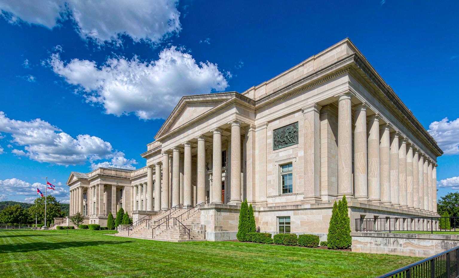 Courthouse building with columned portico